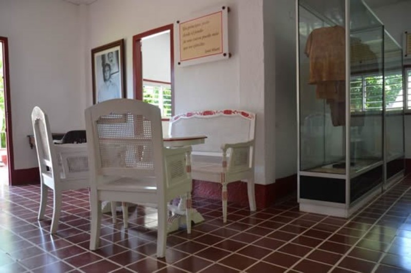 850 interior-granjita-siboney-santiago-de-cuba.jpg